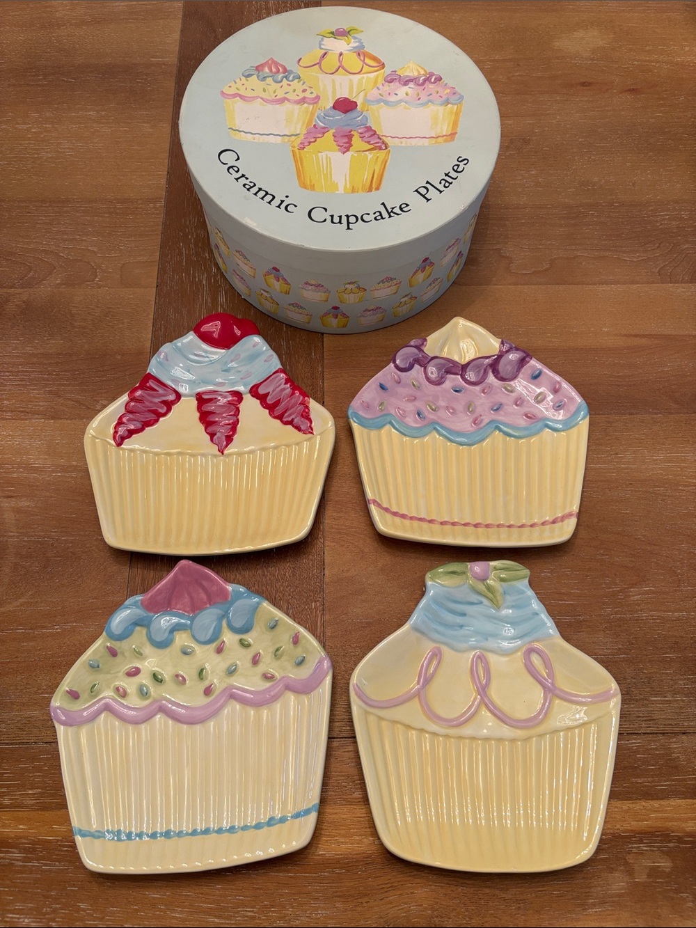 Pastel Yellow Ceramic Cupcake Plates - Set of 4